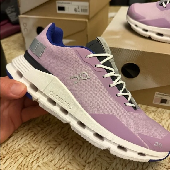 On CLOUD CLOUDNOVA FORM SZ 7 woman new in box $220 retail price - Picture 2 of 4